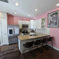 Dolly’s Dream: Pink Glam Condo | 2 Kings | Garage