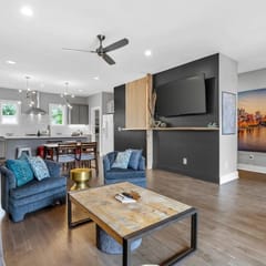 Rhythm & View: 4BR Townhome | Sleeps 10 | Attached 2-Car Garage | 2 Balconies