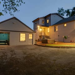 The Nashville Playground: 5BR Home with Hot Tub, Cinema, and Arcade