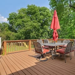 Trendy East Nashville Home | Huge Fenced Yard & Deck | 4 Free Parking Spots