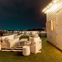 Playmate Lounge - Rooftop Hot Tub Game Room!