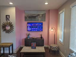 Dolly’s Dream: Pink Glam Condo | 2 Kings | Garage