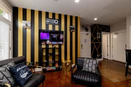 Johnny Cash Themed Condo | Walk to Music Row & Vandy | Private Garage & Balcony
