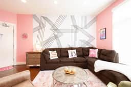 Lipstick & Boots: 3-Story West End Gem | Private Garage | Walk to Vanderbilt