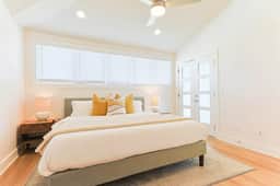 Modern 4BR East Nash | Arcade + 2 Decks | 2 Kings