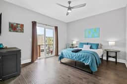 Rhythm & View: 4BR Townhome | Sleeps 10 | Attached 2-Car Garage | 2 Balconies