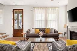 Spacious 4BR Group Retreat | Near Downtown & Germantown | Sleeps 10