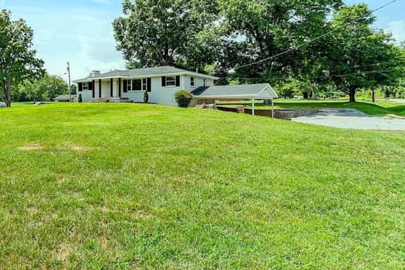 Nashville Estate | Hot Tub + Pool Hall | Sleeps 10 - Image 1