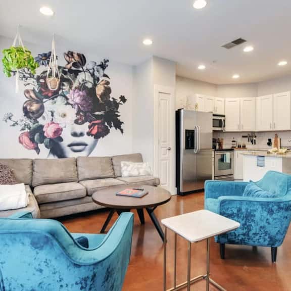 Dreamscape West End | King Beds | Free Garage | Near Music Row - Image 1