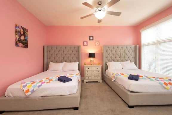3-Floor Nashville Condo | Free Parking | Sleeps 8