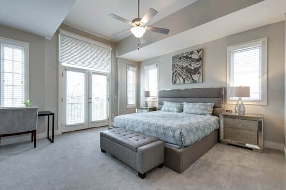 Dolly’s Dream: Pink Glam Condo | 2 Kings | Garage