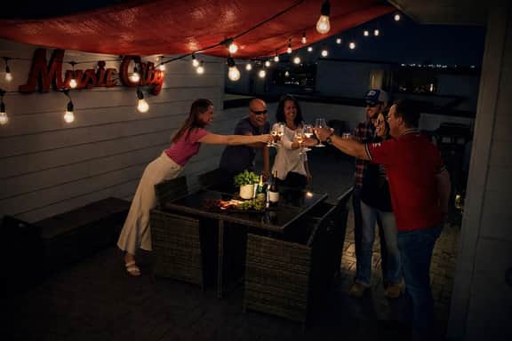 Rooftop Fire Pit + River Views | 4BR | Sleeps 12