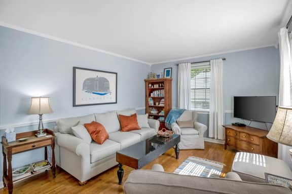 Trendy East Nashville Home | Huge Fenced Yard & Deck | 4 Free Parking Spots
