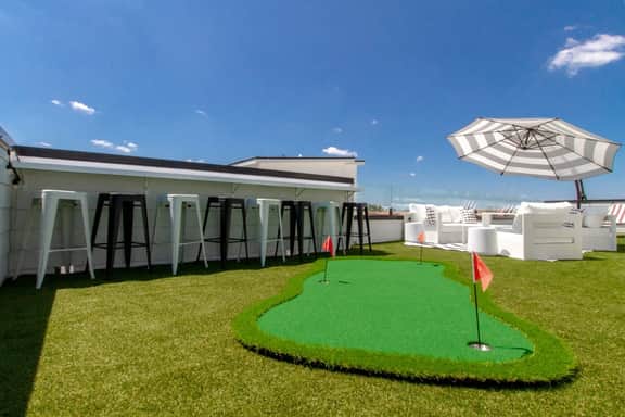 Playmate Lounge - Rooftop Hot Tub Game Room! - Image 5