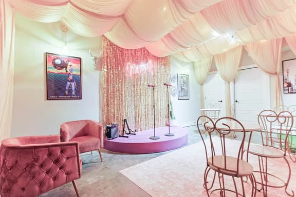 Glam Bachelorette | Private Stage | Sleeps 10