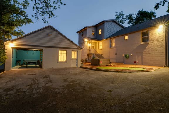 The Nashville Playground: 5BR Home with Hot Tub, Cinema, and Arcade
