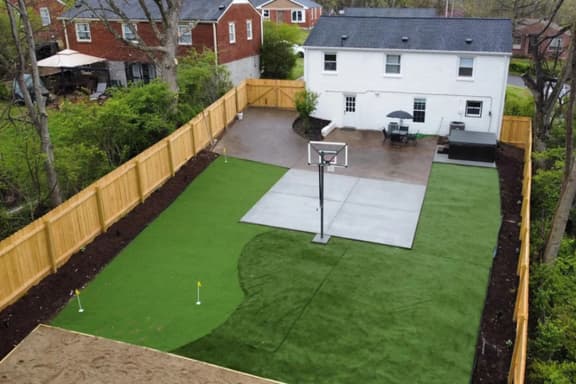 The Playhouse: 4BR Nashville Home with Spa, Basketball & Games